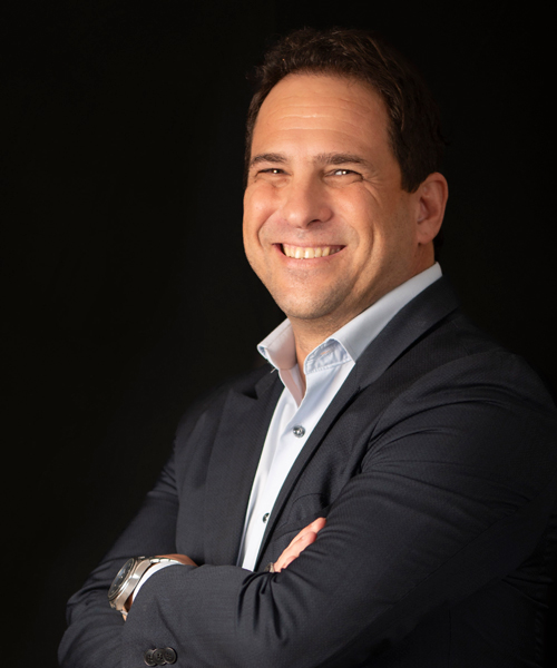 Dr. Santiago Isbert Perlender